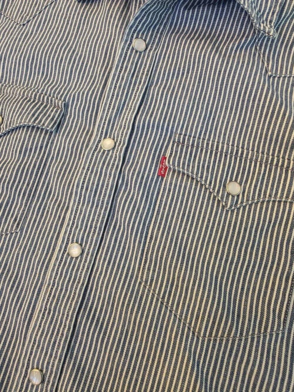 LEVI'S The Western Standard Fit Short Sleeve Pearl Snap Stripe Shirt Mens L NEW